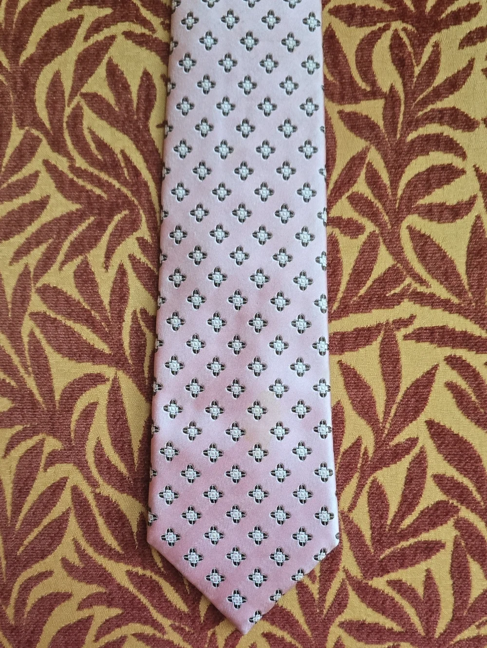 Men's Pink Geometric Micro-Pattern Tie